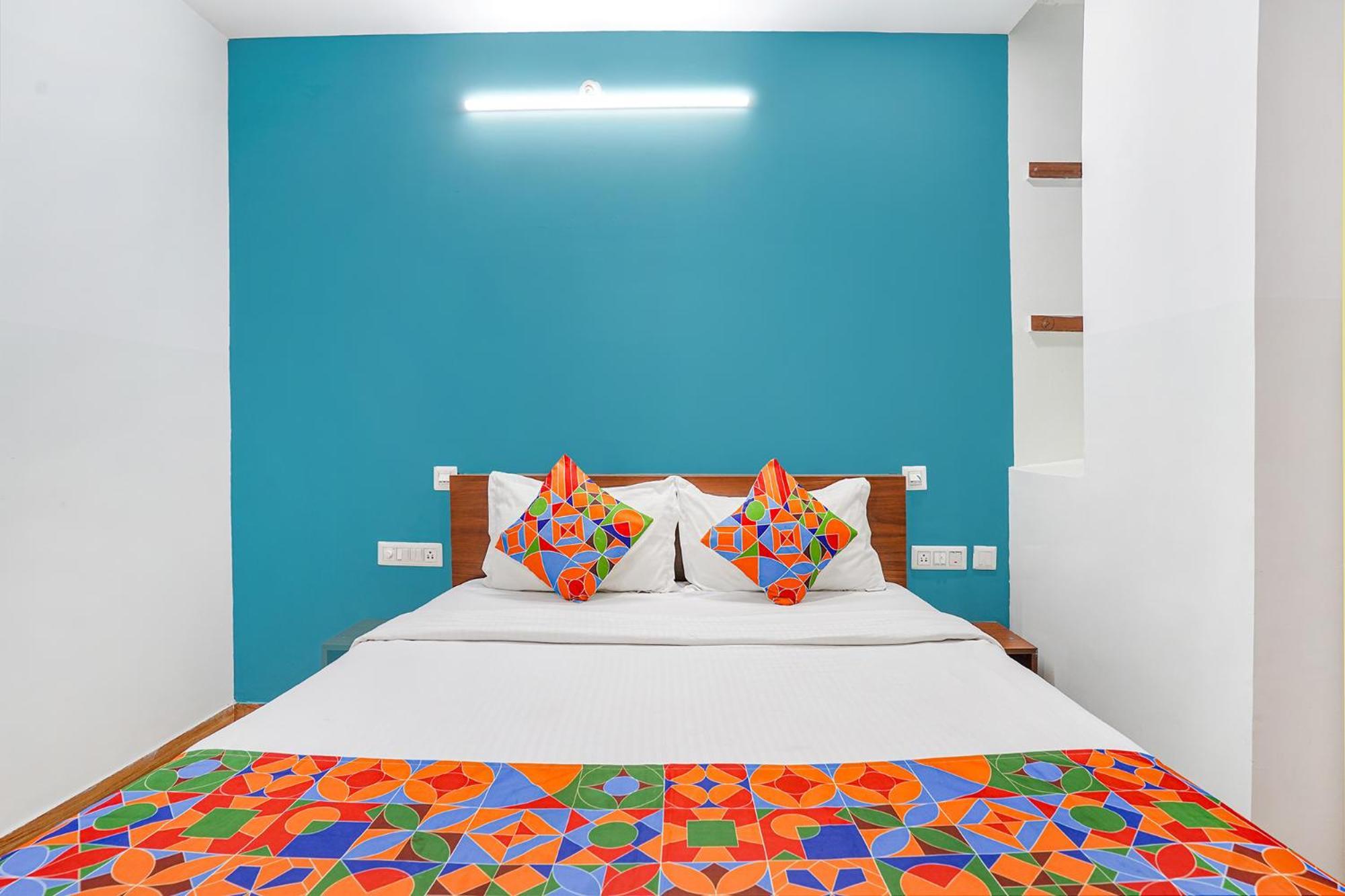 Fabhotel Rlv Green Palace - Nr Kengeri Satellite Town 班加罗尔 外观 照片