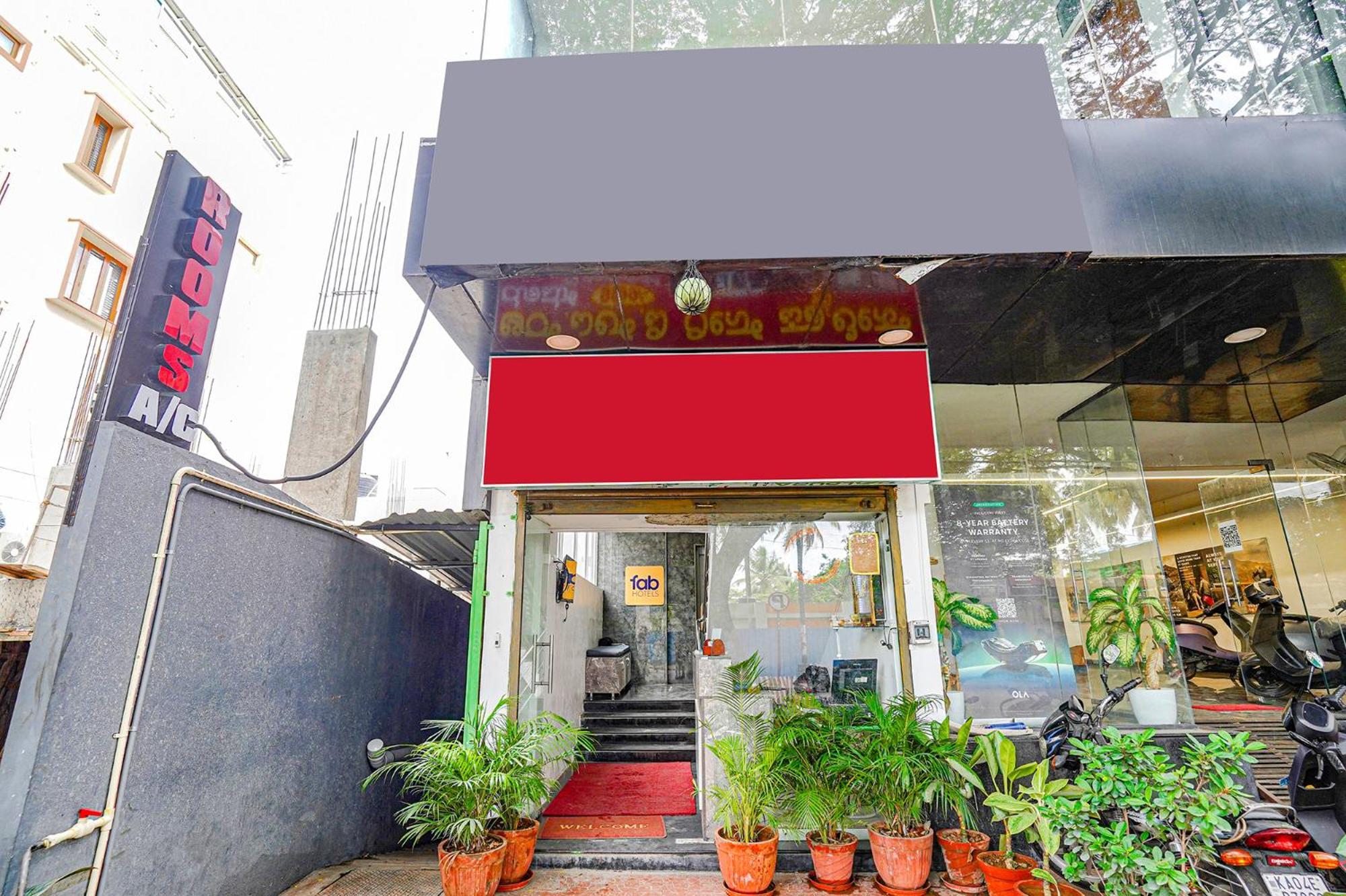 Fabhotel Rlv Green Palace - Nr Kengeri Satellite Town 班加罗尔 外观 照片