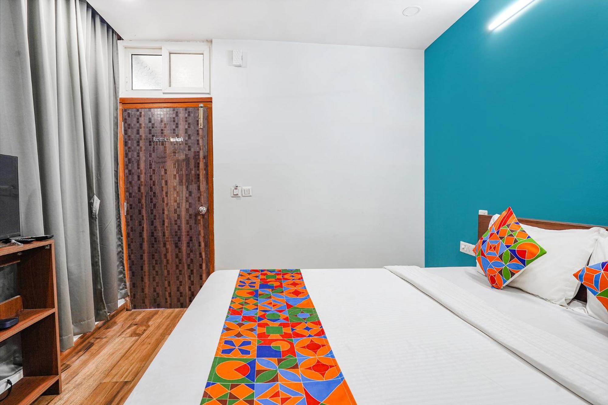 Fabhotel Rlv Green Palace - Nr Kengeri Satellite Town 班加罗尔 外观 照片